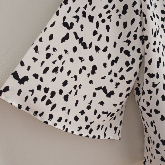 Animal Print Black & White Short Sleeve Blouse Size XXL 100% Polyester - Picture 6 of 11